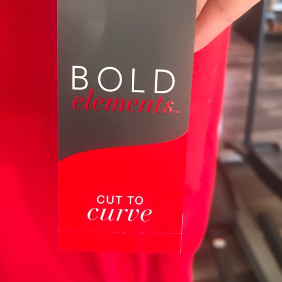 Bold Elements Boat Neckline Cut to Curve Red Sweater Shirt - Picture 5 of 8